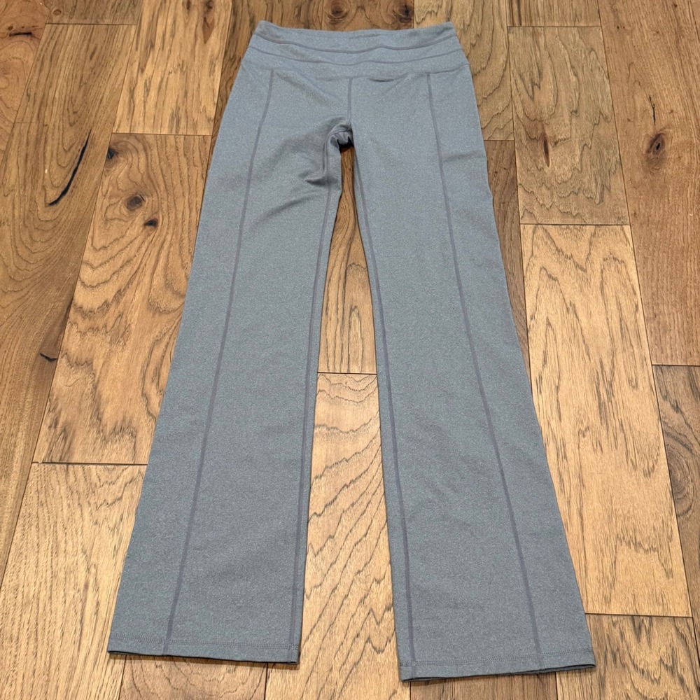 Prana Women Gray Heathered Yoga Flare Pants Tall Inseam Medium excellent condi!